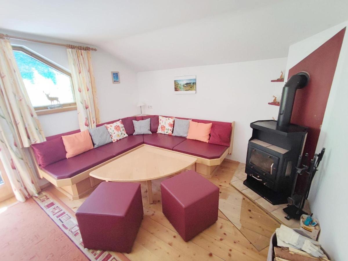 Pretty Holiday Home In Mayerhofen With Balcony Mayrhofen Exterior photo